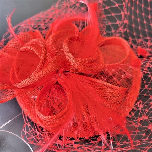 Red Fascinator with Birdcage Netting Veil and Feathers - Picture 8 of 15
